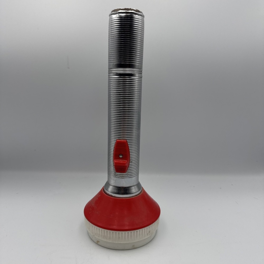 Vintage Rayovac Red and White 10 inch 3 D Cell Flashlight Made in USA